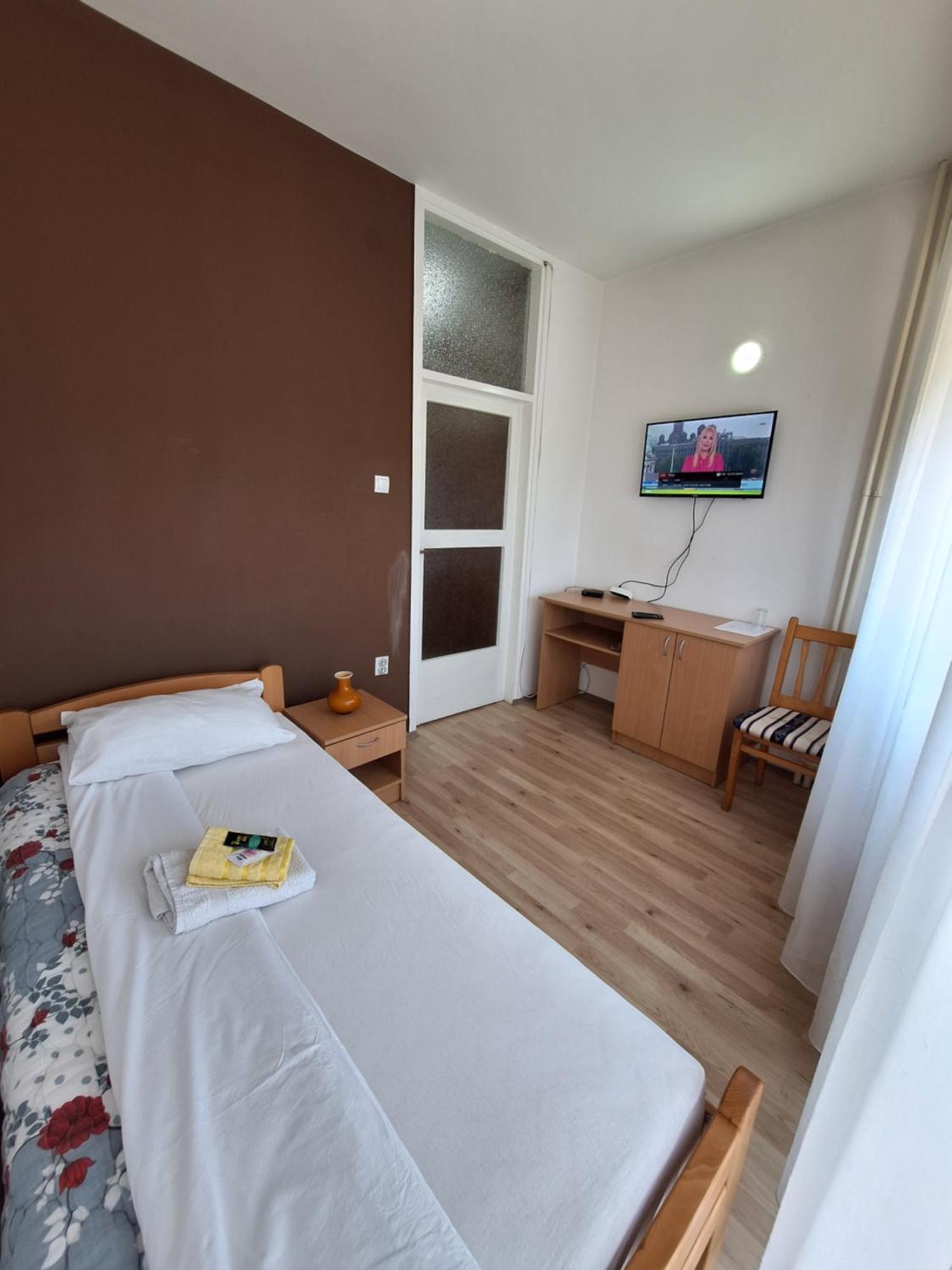 Hotel Konaciste Trstenik Zewnętrze zdjęcie