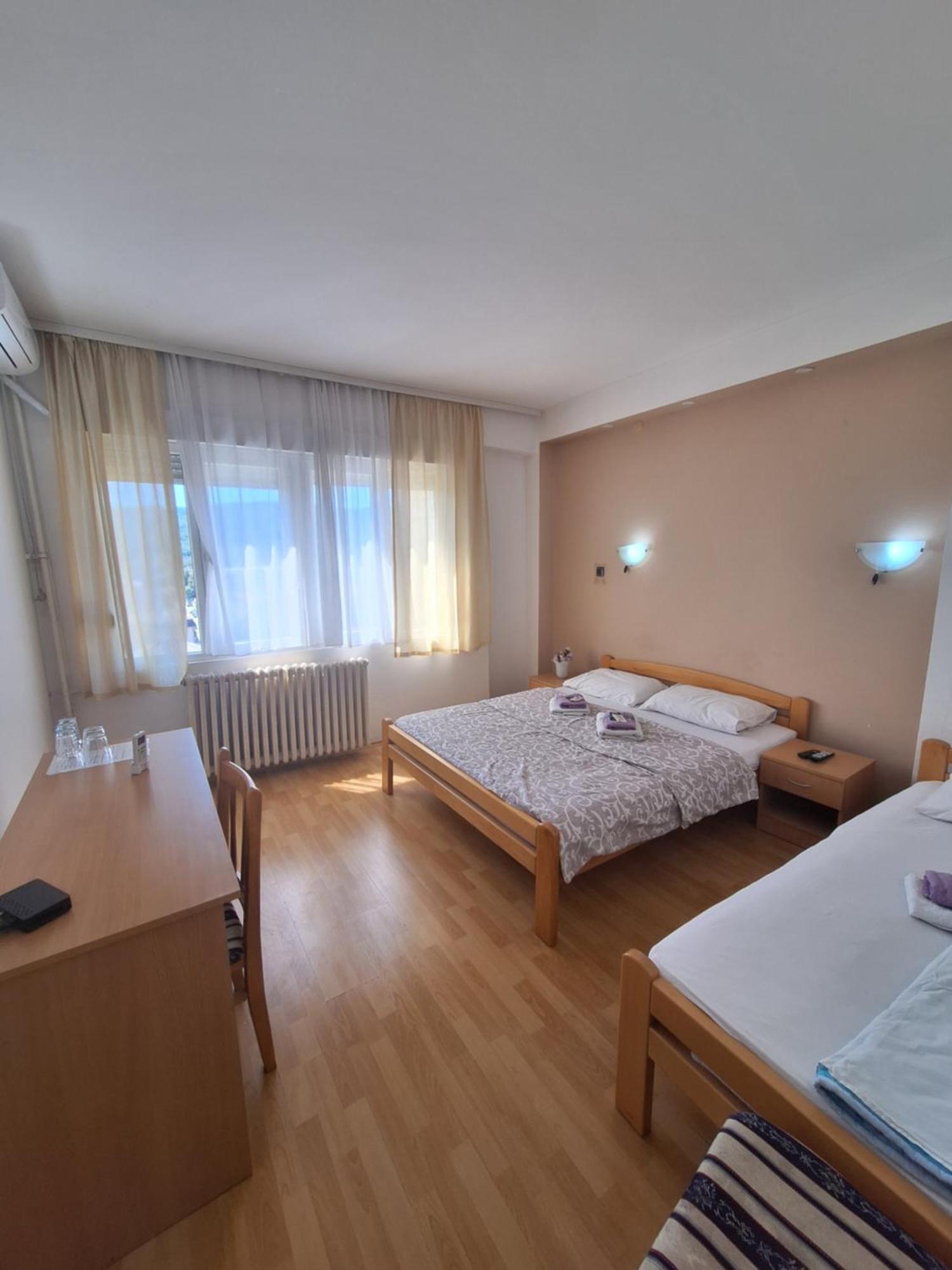 Hotel Konaciste Trstenik Zewnętrze zdjęcie
